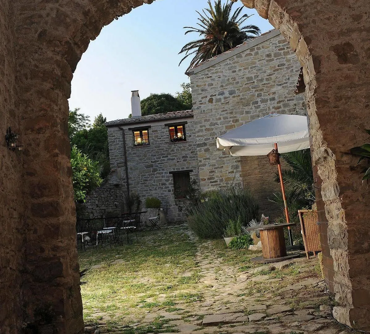 Antica Locanda Lunetta Bed & Breakfast Mandas